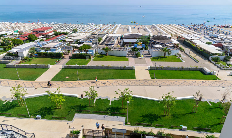 Nuova pavimentazione Lungomare Milano Marittima.